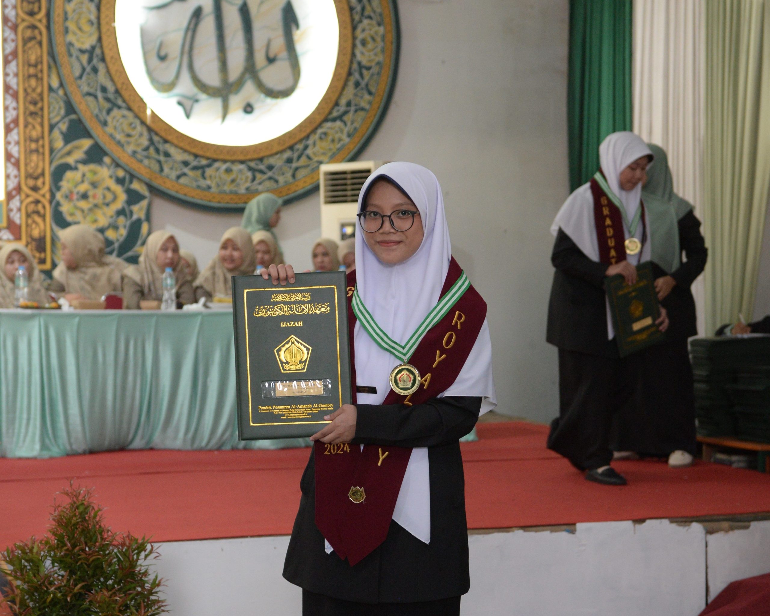 MUTIA INDAH – resize